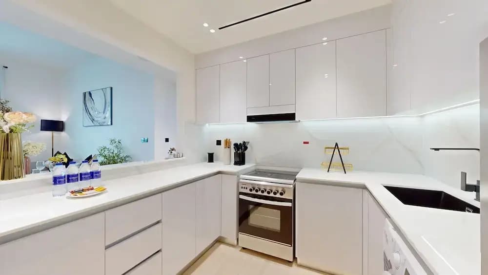 JVC - Binghatti Heights 1102 - photo 11