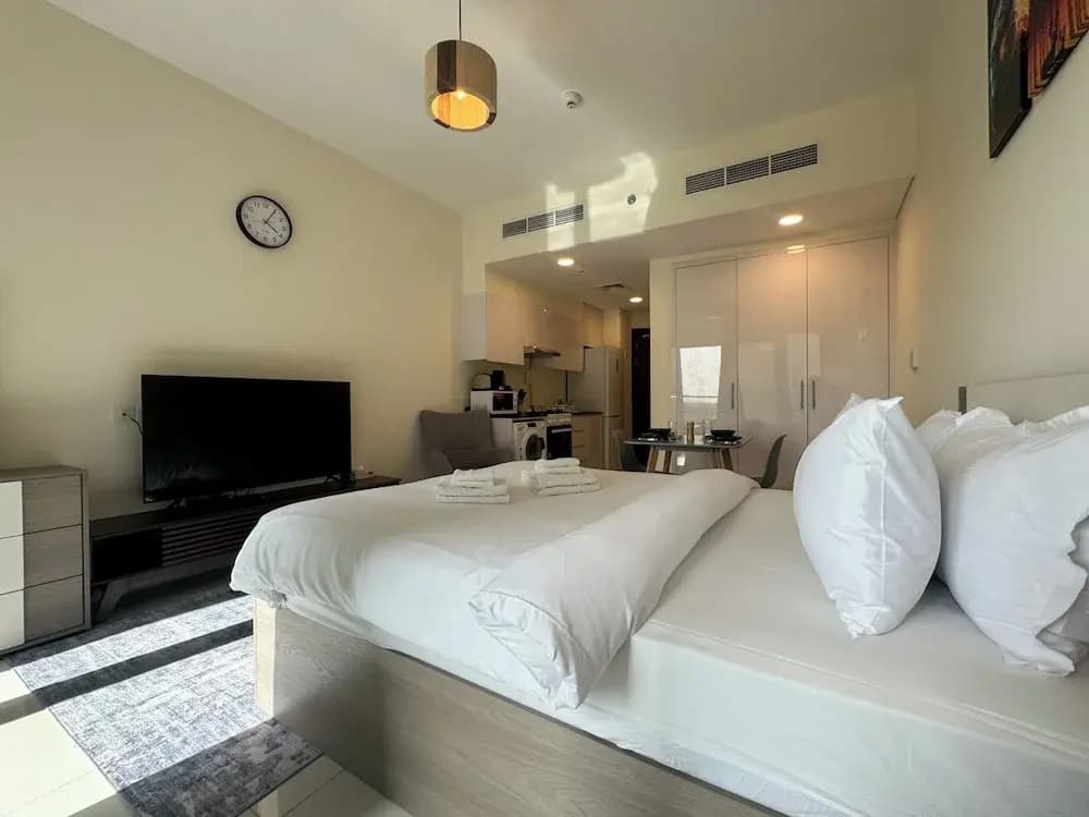Modern Studio in Virdis Damac Hills 2 - photo 1