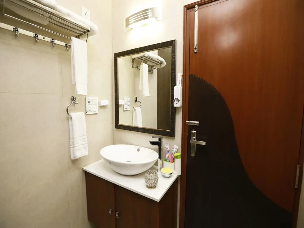Hotel MGM Residency - photo 9