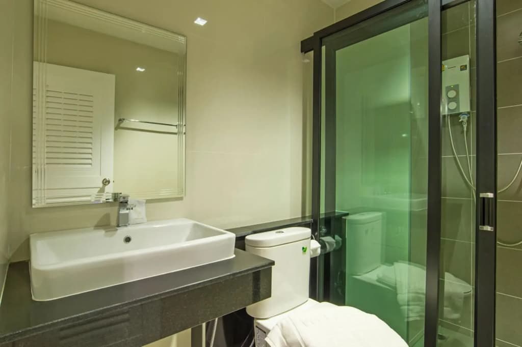 The Rich Sotel - photo 8