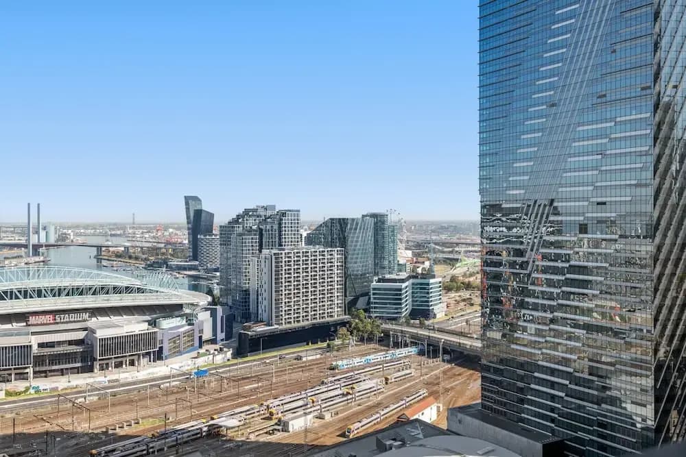 Melbourne CBD 2bed With Gym, Sauna & Pool Access - photo 7