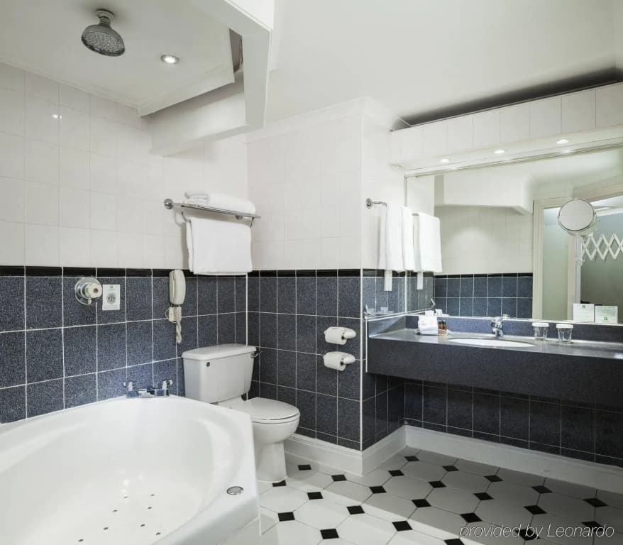 Holiday Inn London - Sutton by IHG - photo 9