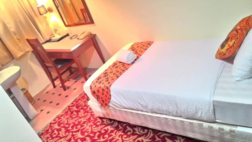MK Inn - photo 11