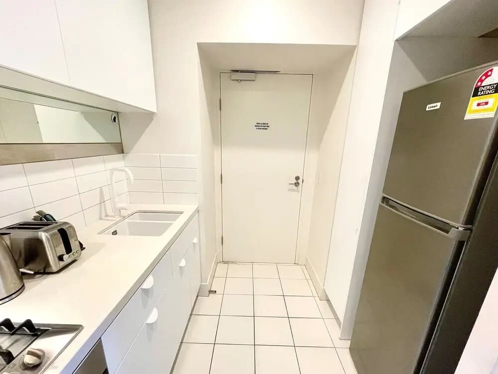 Readyset Apartments at Vision - photo 12