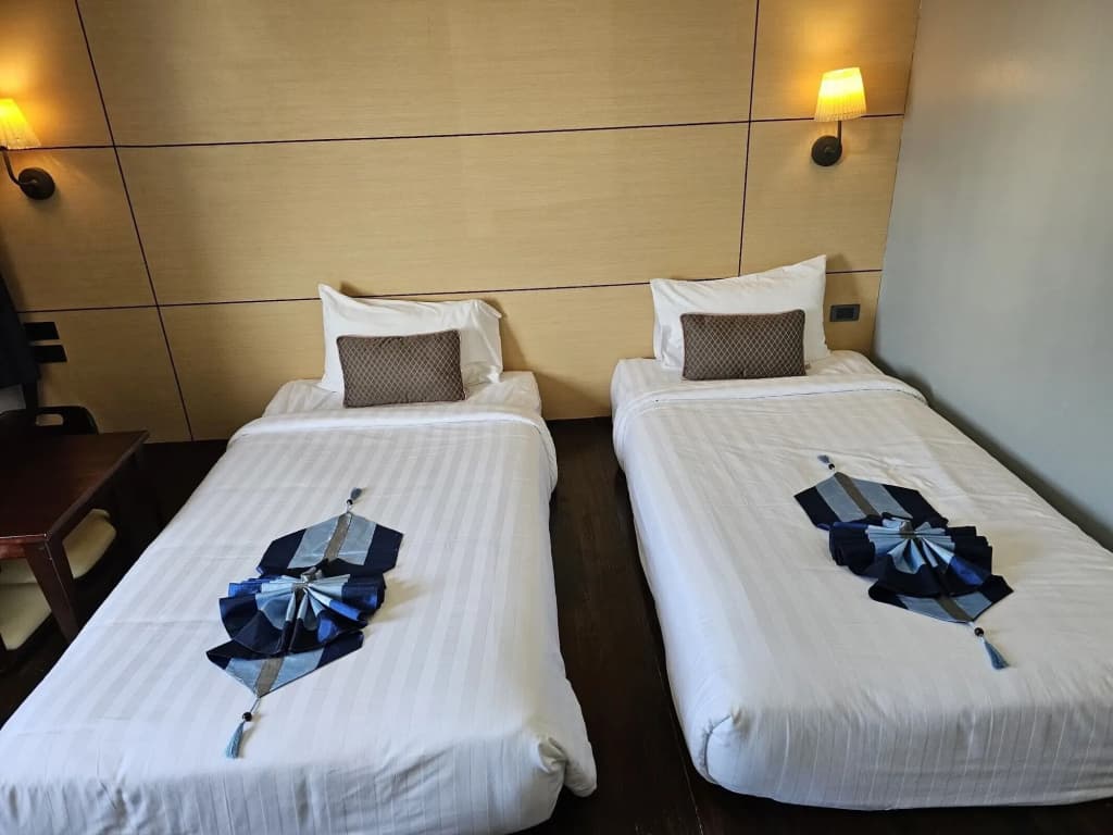 Montree Phuket Hotel - photo 4