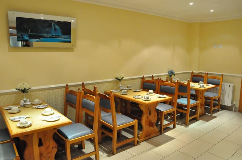 Olympic House Hotel - photo 16