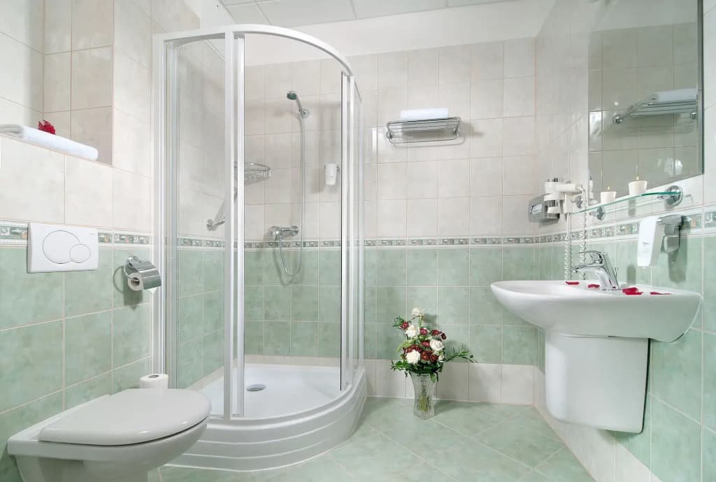 Amigo City Centre Hotel - photo 10
