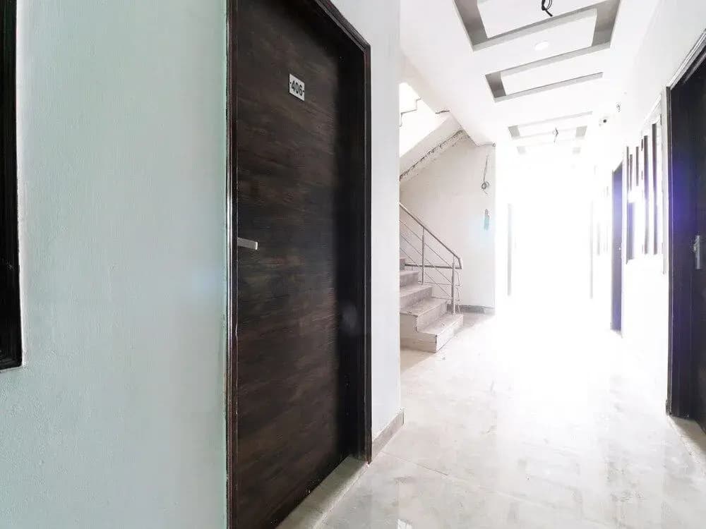 OYO Flagship 39677 Haiderpur Road - photo 8