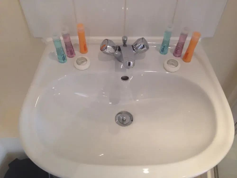 Ailsa Guest House - photo 8