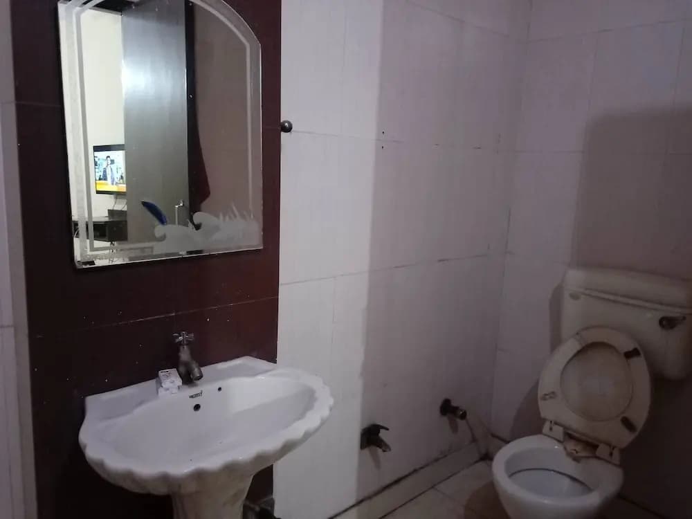 Akash Guest House - photo 8