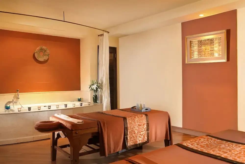 The Plaza Residences - photo 26