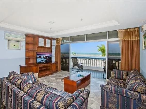 Sanctuary Resort - photo 16