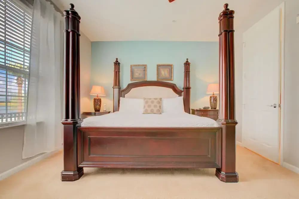 Lakefront Luxury - photo 6