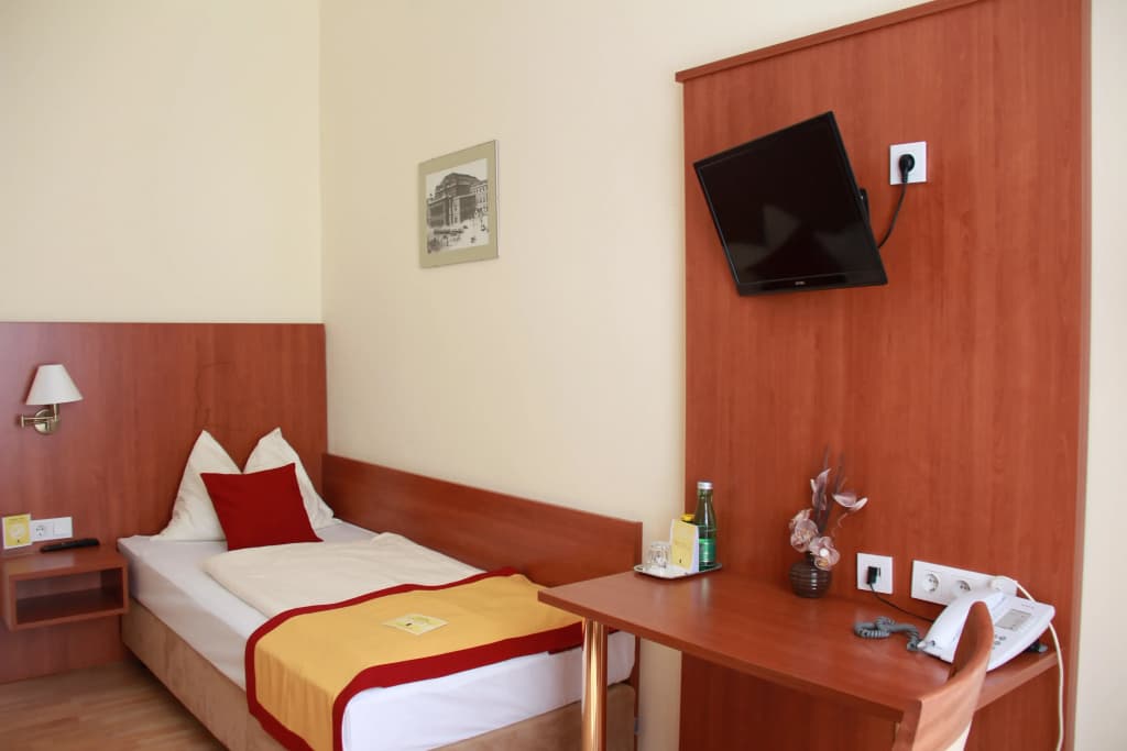 Hotel Mozart - photo 26