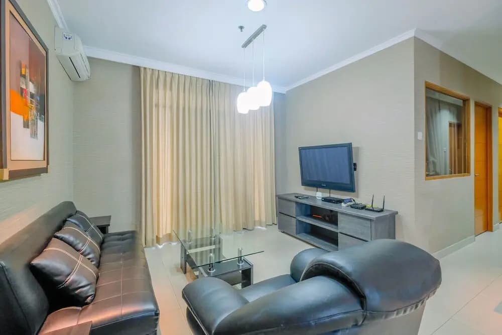 Premium 3BR Hampton's Park Apartment By Travelio - photo 1