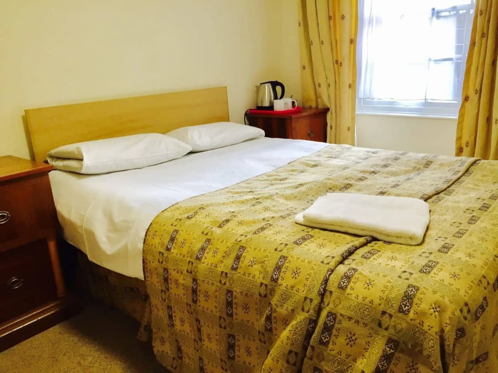 Merith House Hotel - photo 4