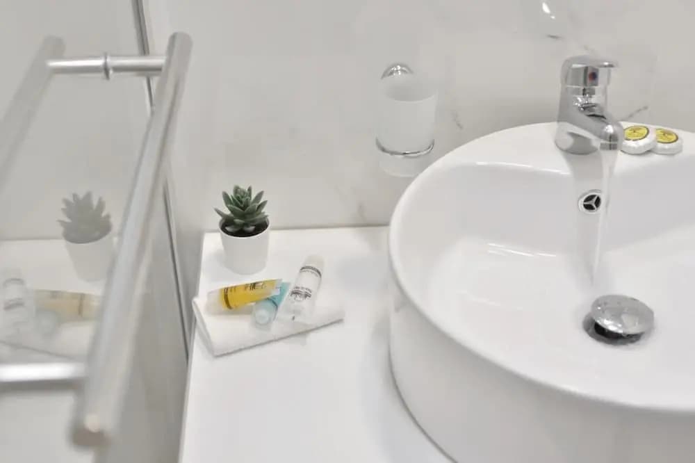 GTD8210 - Acropolis Cozy Apt. - photo 7
