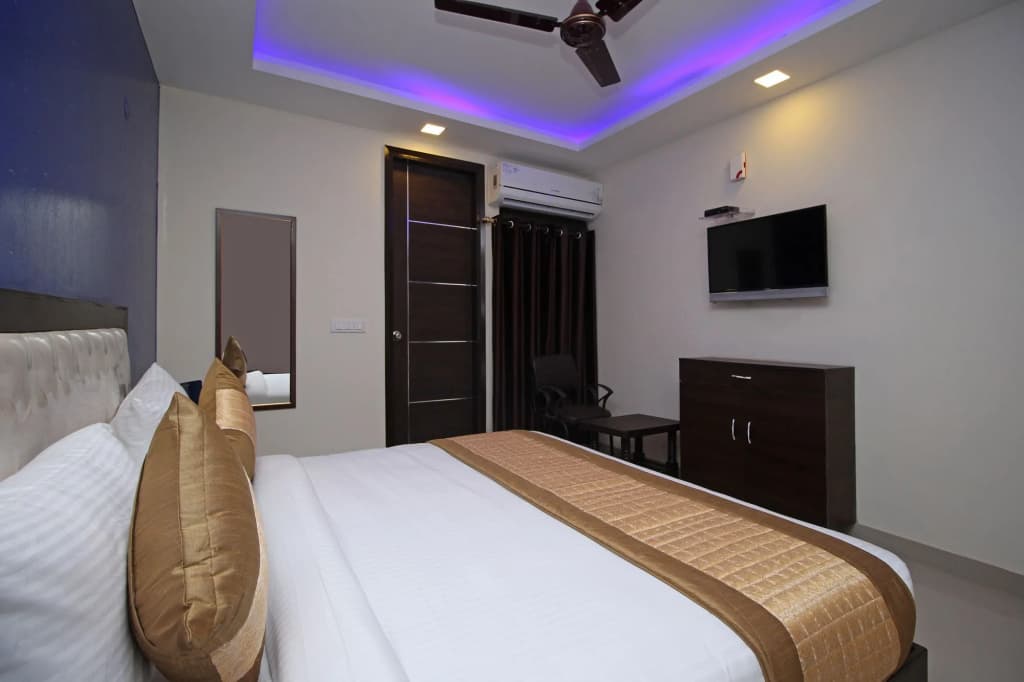 Hotel Tourist Palace - photo 4