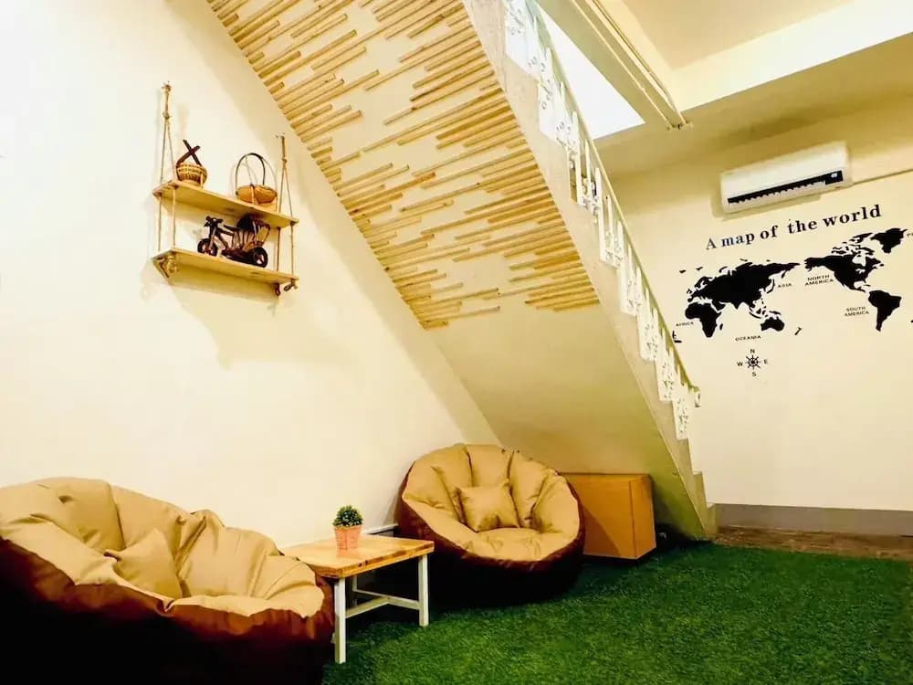 Charming Hostel - photo 10