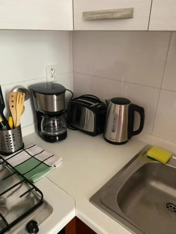 3 Bed Flat - Sleeps 10 - Pets - Smoking - Parking - photo 13