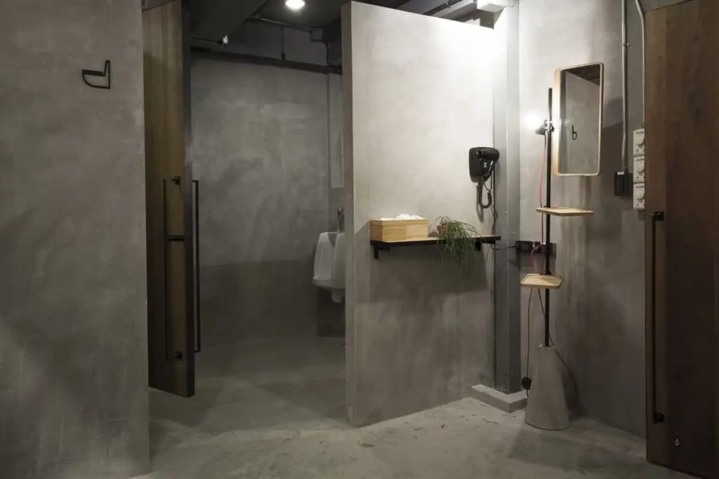 Bed Station Hostel - photo 6