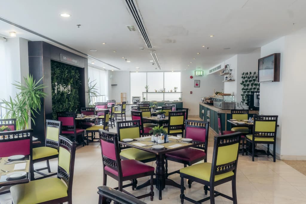 Kingsgate Hotel Abu Dhabi by Millennium - photo 21