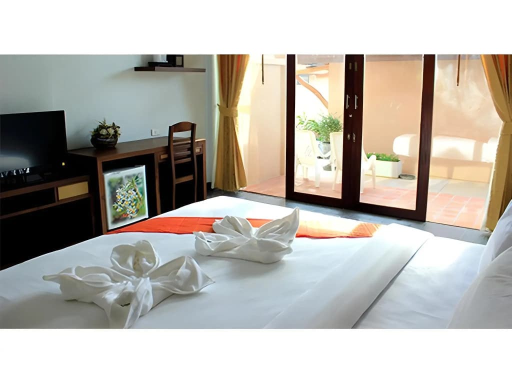 Peace Paradise Beach Resort - photo 1