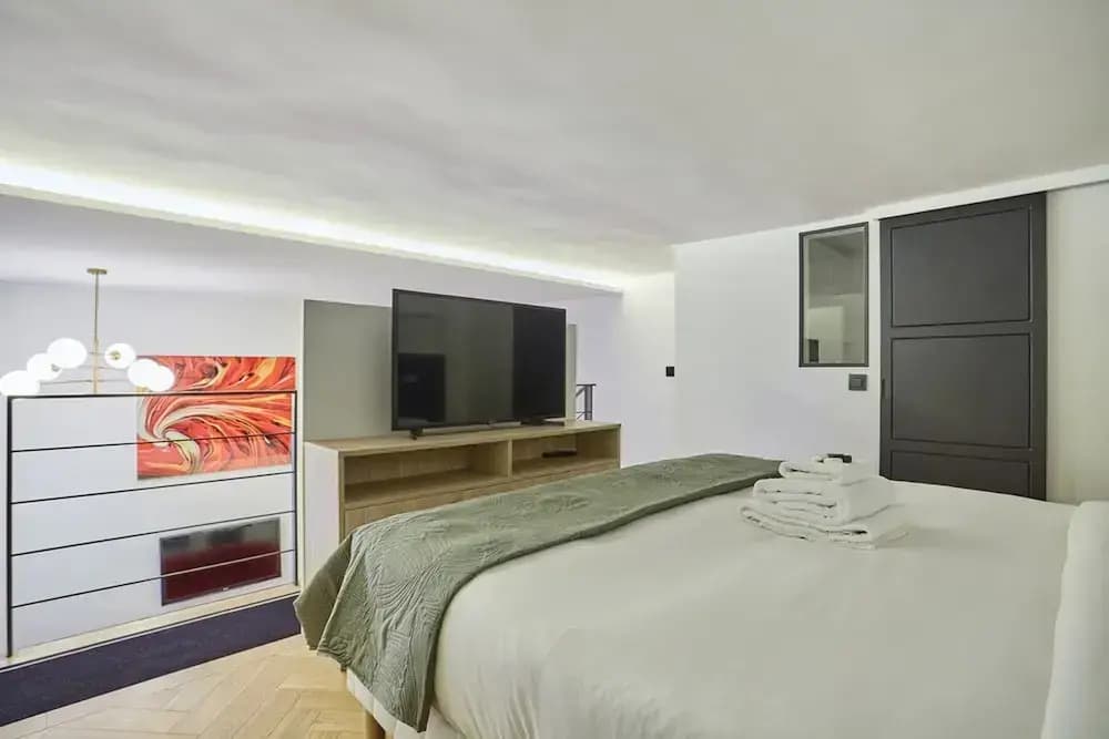 Duplex Center of Paris - photo 3