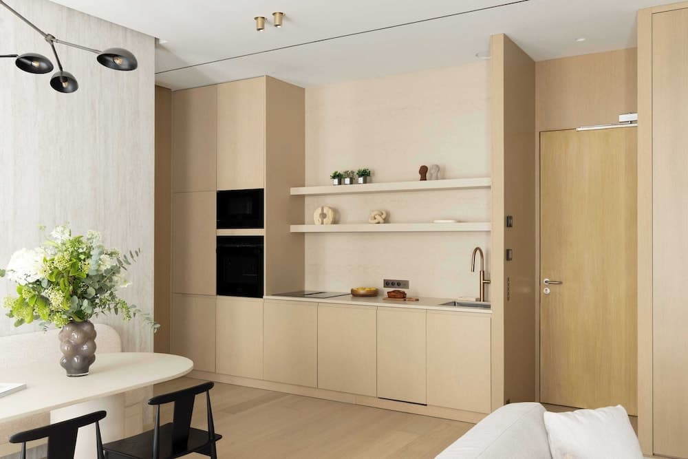 Luxurious Astorg Residence - photo 20