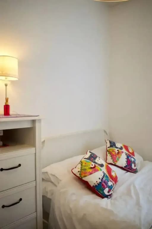 Charming City Centre Flat, Edinburgh - photo 12