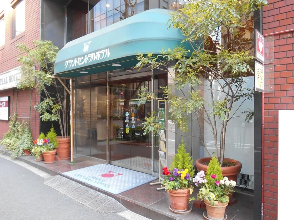 Grand Central Hotel - photo 1