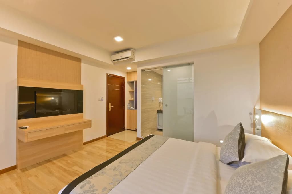 Arena Beach Hotel - photo 6
