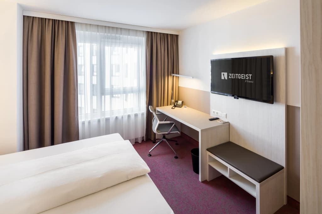 Hotel Zeitgeist Vienna Hauptbahnhof - photo 2