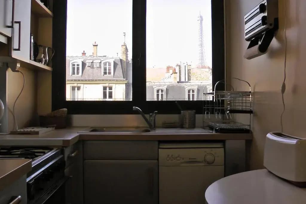 Apartment Living Jean Nicot - photo 2