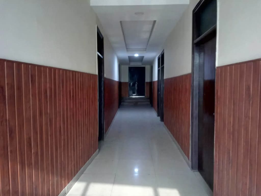 Akash Guest House - photo 9