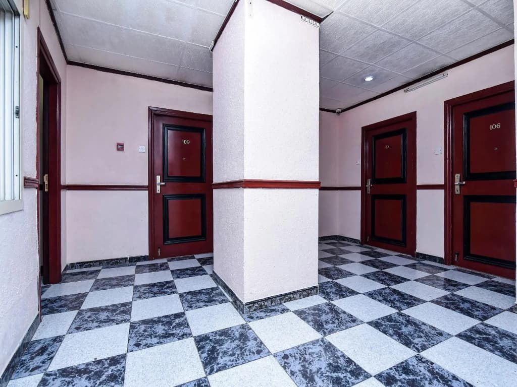 Lapaz Hotel by OYO Rooms - photo 15
