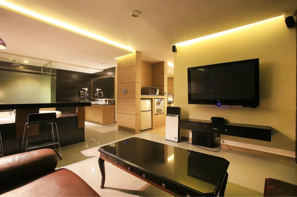 Tara Hotel - photo 2