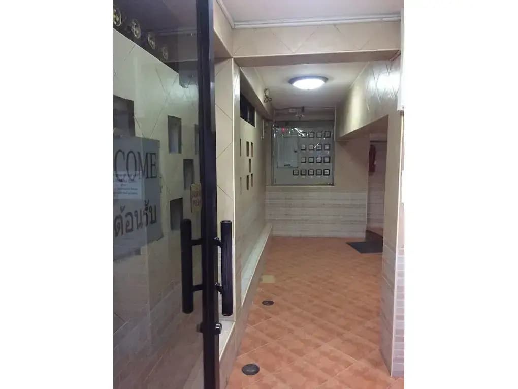 ST House - photo 10
