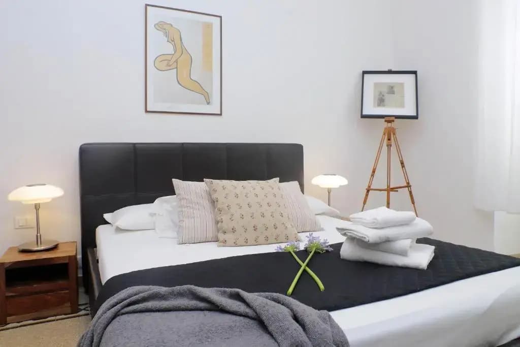 Luxury Spagna Apartments - photo 3