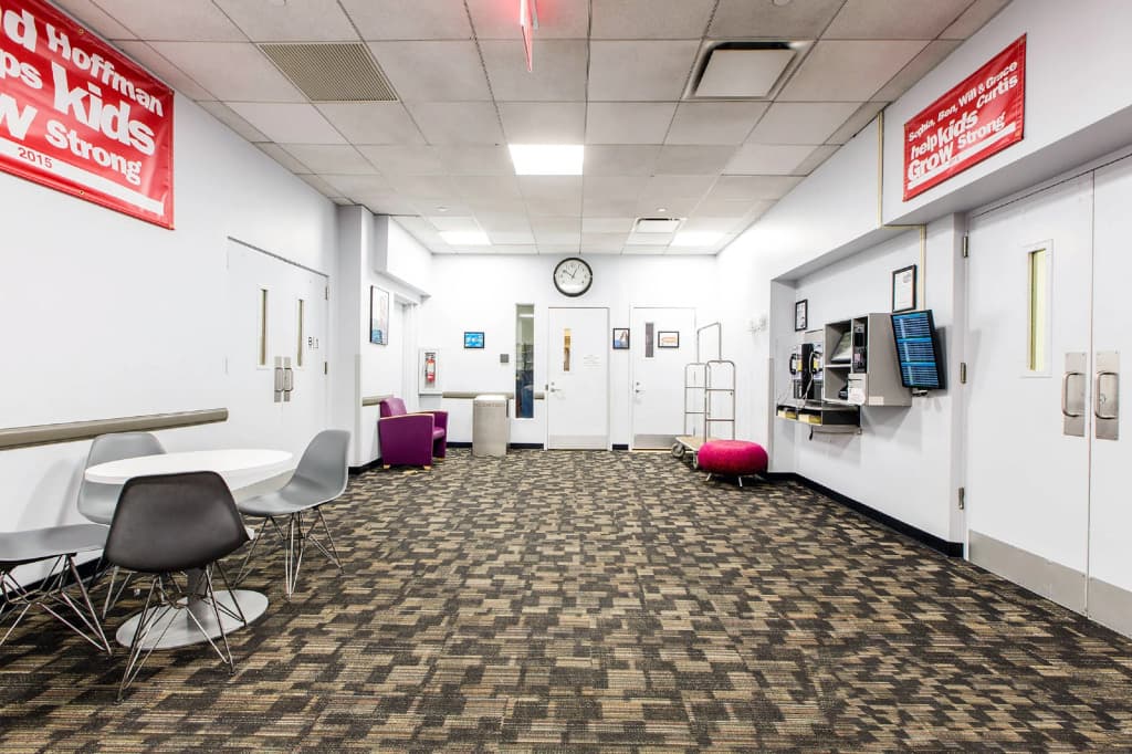 Vanderbilt YMCA Hostel - photo 13