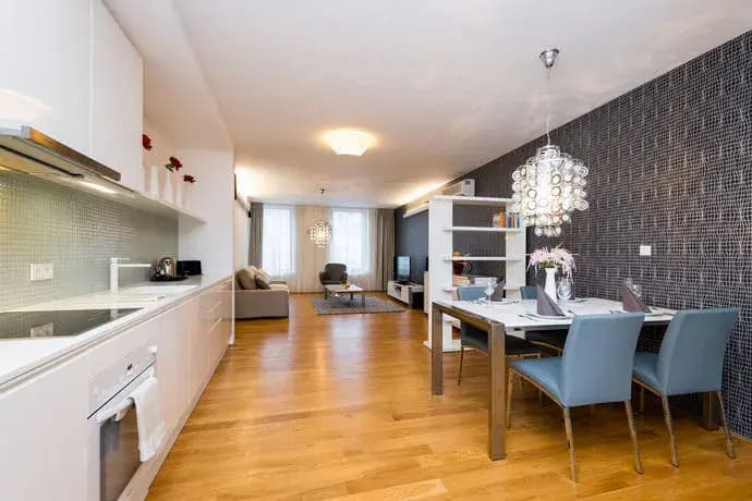 EMPIRENT Karlin Apartments - main photo