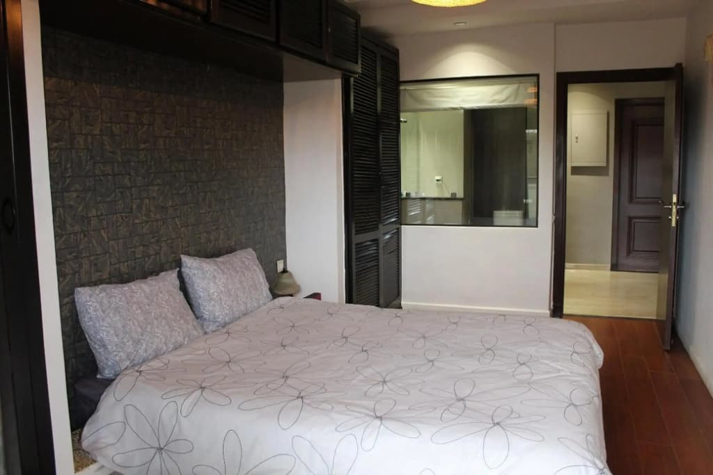 Bagatelle House - photo 1