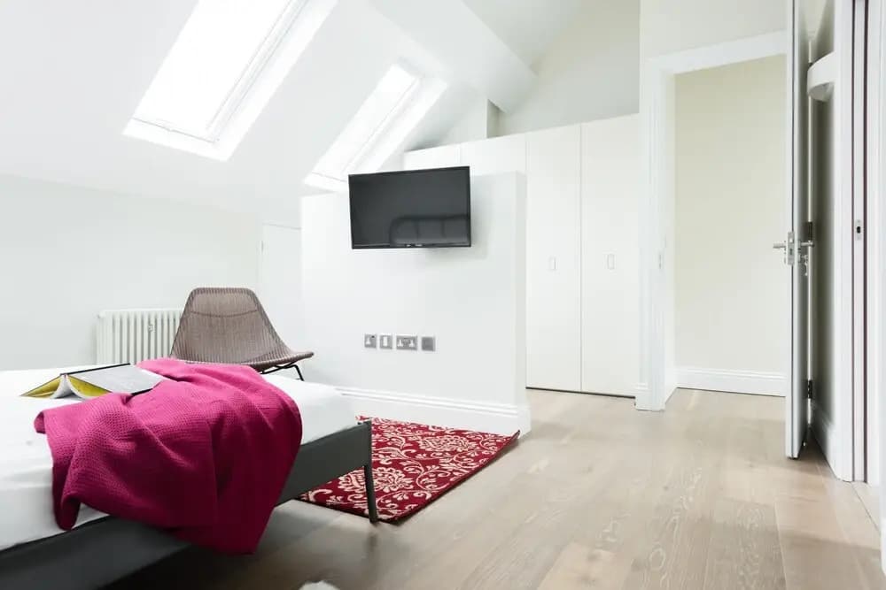 The Soho Studio - Modern & Central 2BDR - photo 22
