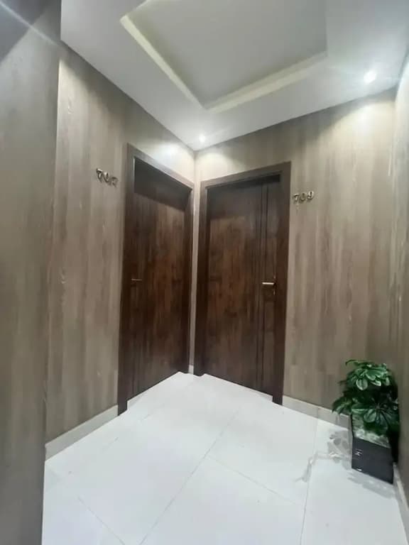 Rotana Palace Suites - photo 13