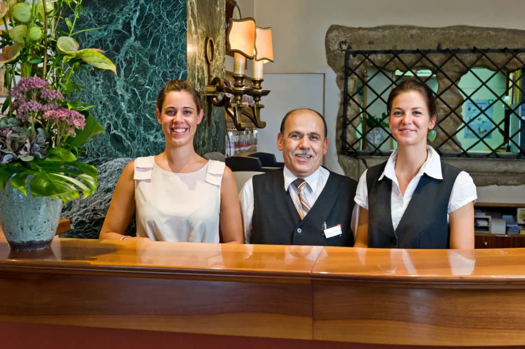 Hotel Royal - photo 22
