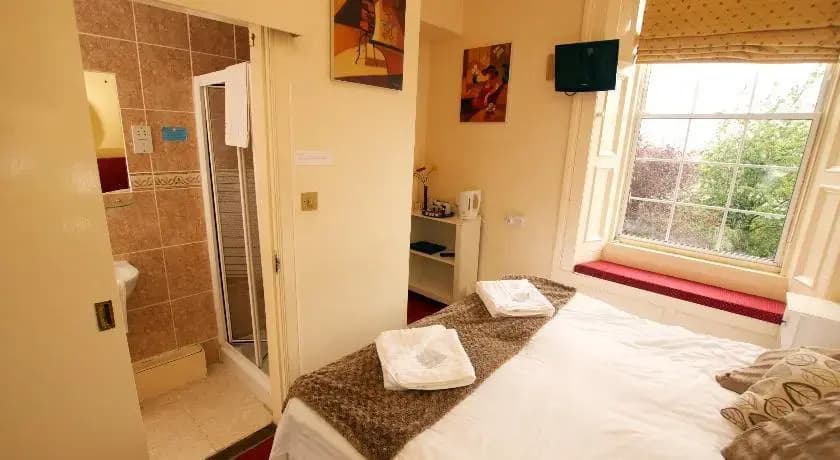 NB's Guesthouse - photo 1