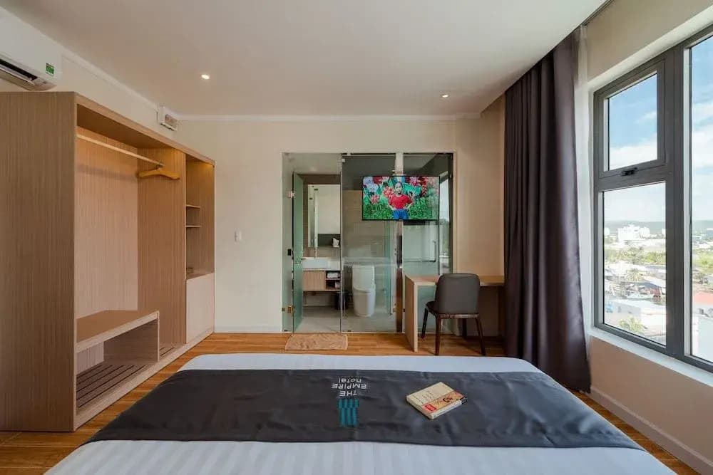 The Empire Hotel - photo 6
