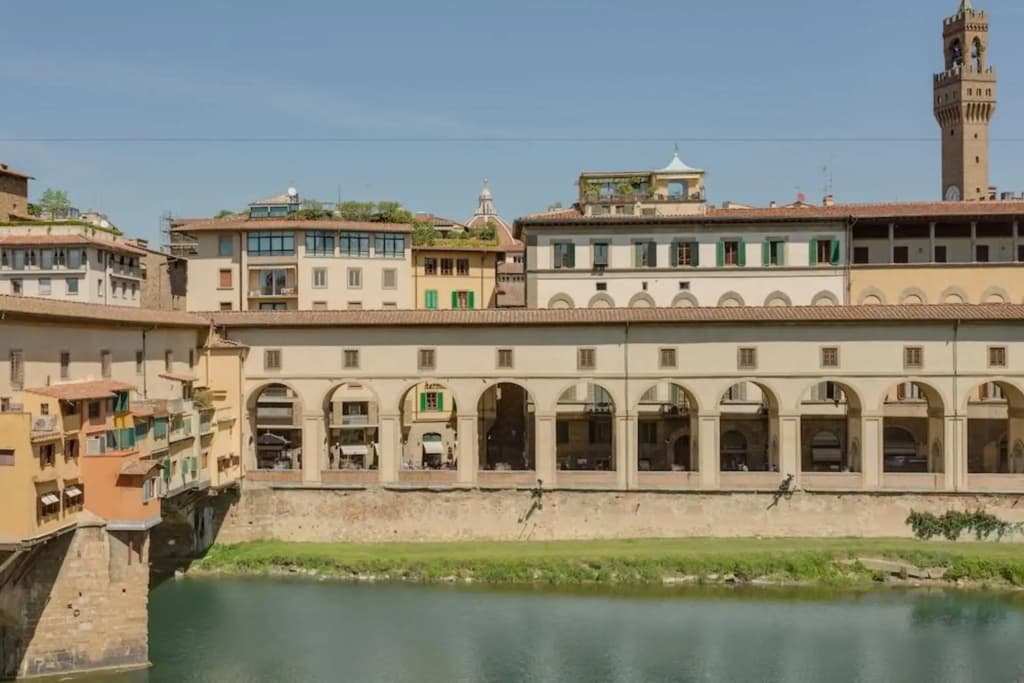 Ponte Vecchio Balcony - photo 18
