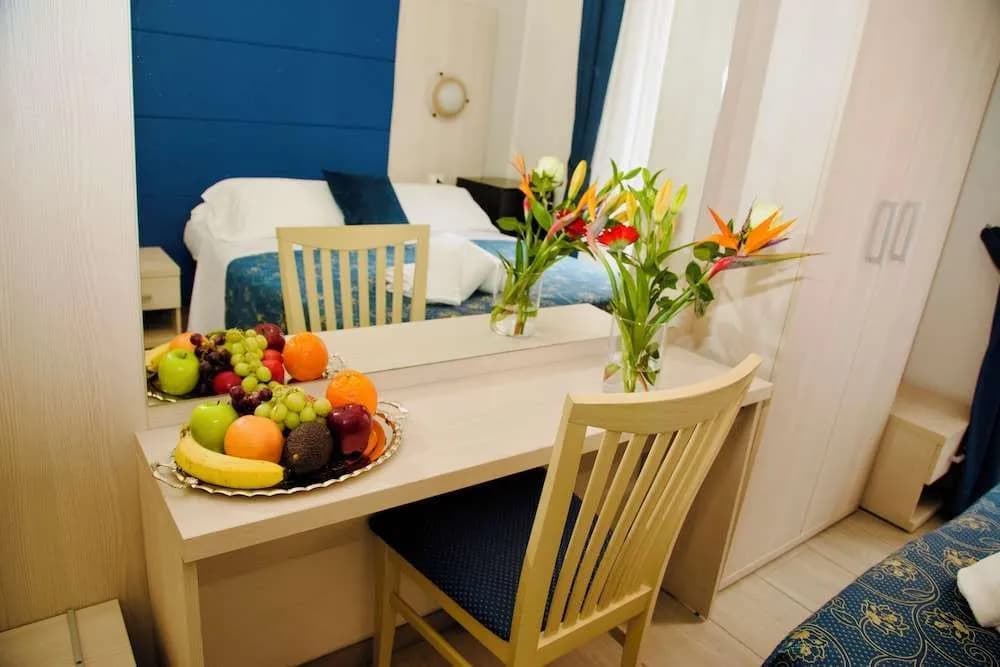 Hotel Marechiaro - photo 36