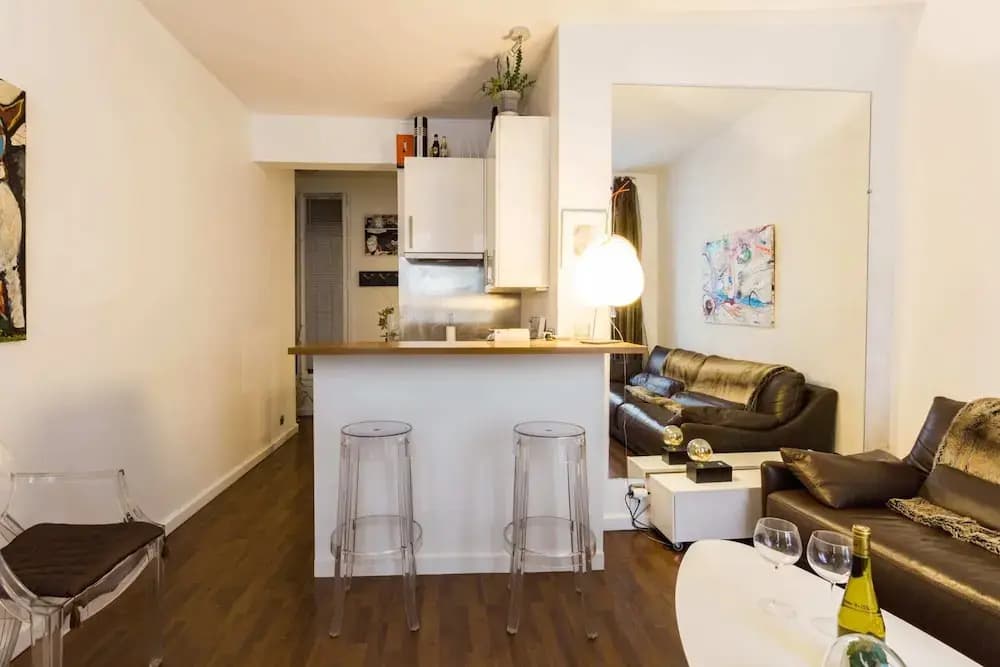 Artsy Flat for 2 Near Opera - photo 4